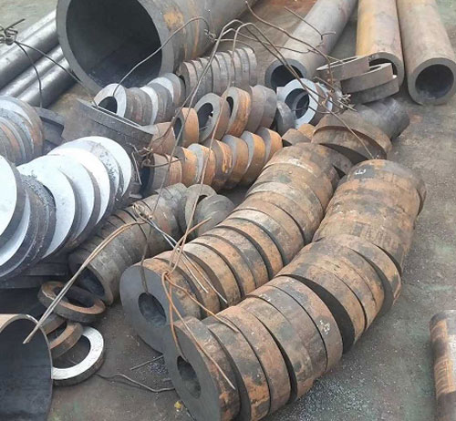 来宾厚壁合金无缝管切割